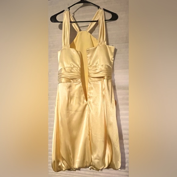 David’s Bridal Canary Yellow Bridesmaid/Cocktail Dress 💛 - Picture 2 of 6